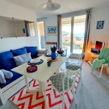 Appartement Avec Terrasse Vue Mer, Proximite Plage, Place Parking