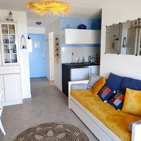 Appartement Avec Terrasse Vue Mer, Proximite Plage, Place Parking