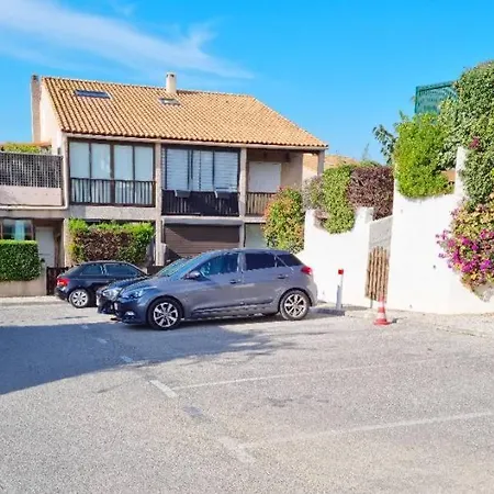 Avec Terrasse Vue Mer, Proximite Plage, Place Parking Appartement *